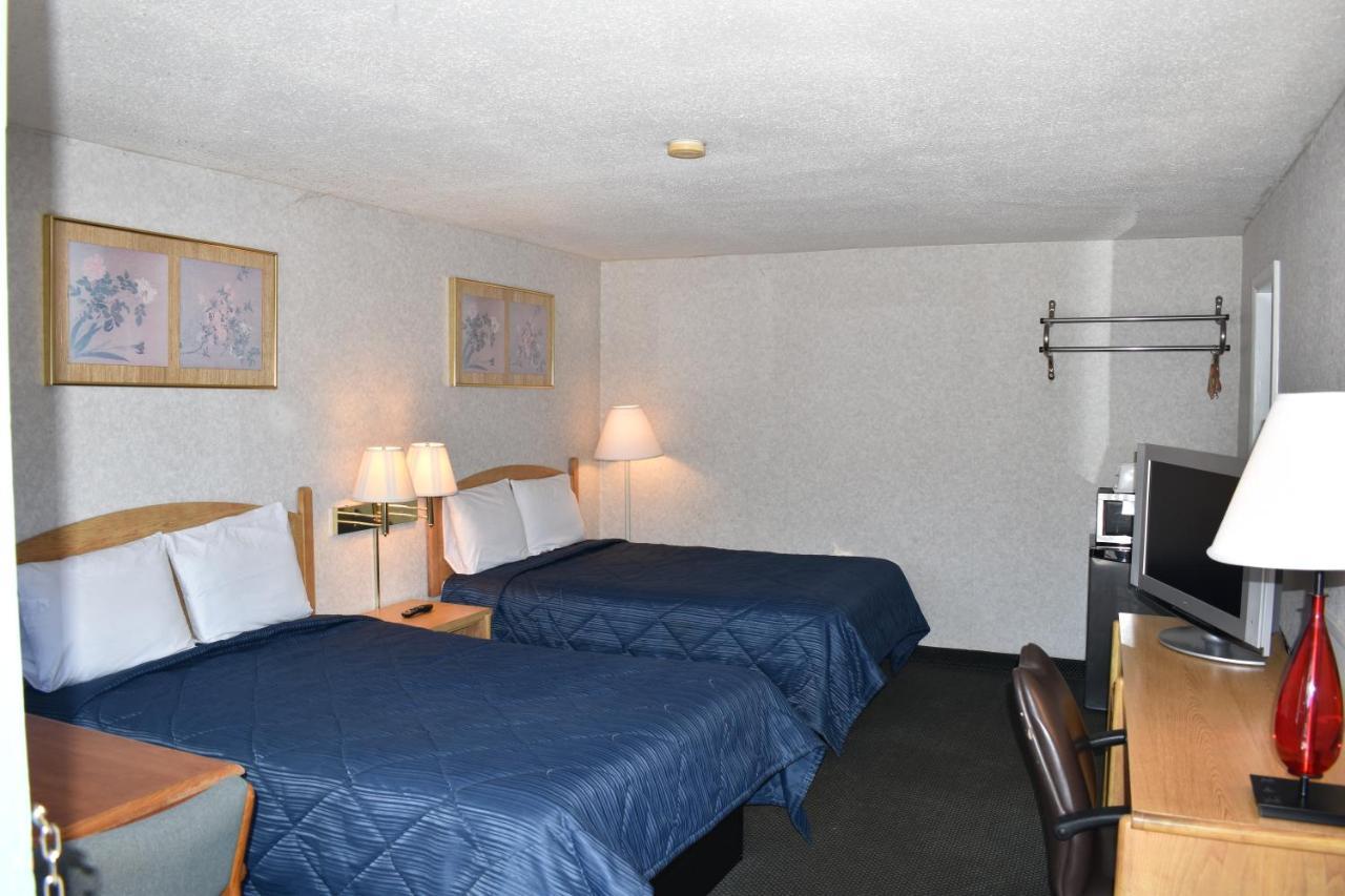 Pocono Night Lodge Bartonsville Esterno foto